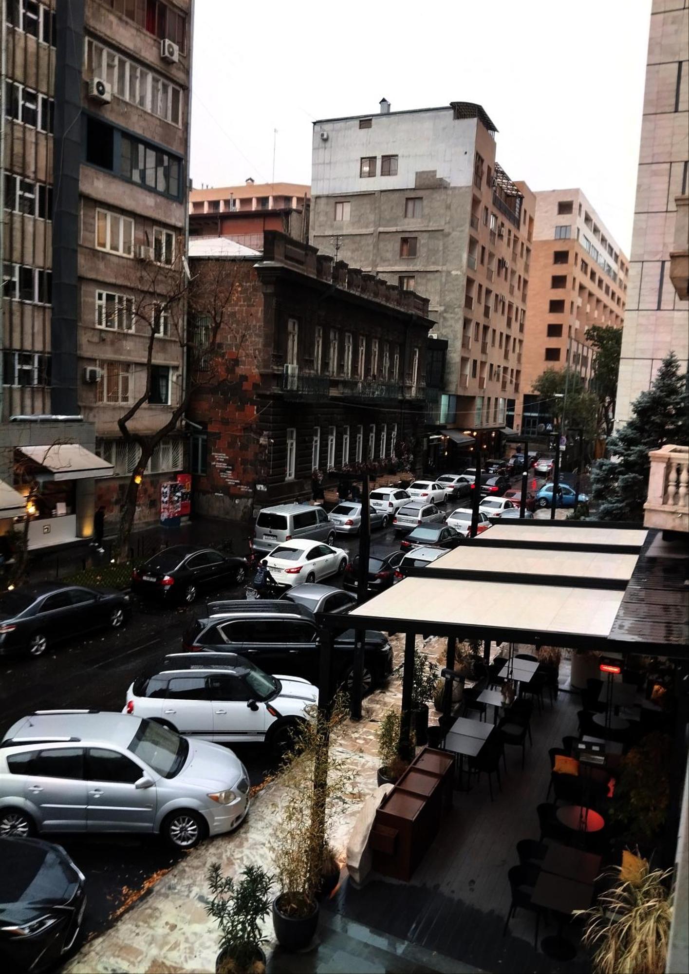 Soho Hotel City Centre エレバン 部屋 写真