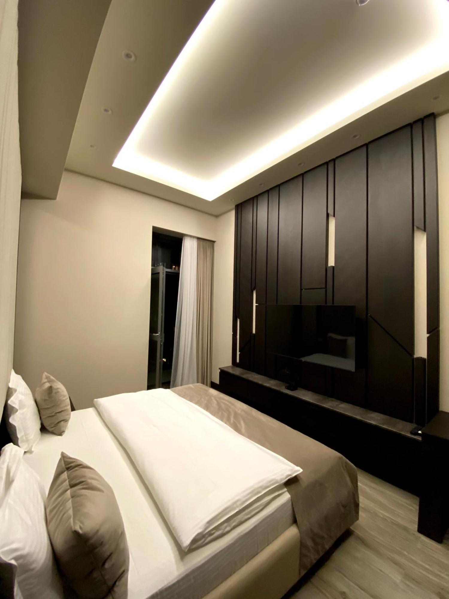 Soho Hotel City Centre エレバン 部屋 写真